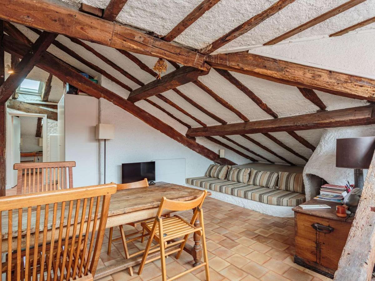 T3 Sous Les Toits, Centre Historique De St-jean-de-luz, Proche Et Commerces - Fr-1-4-681 Appartement Saint-Jean-de-Luz